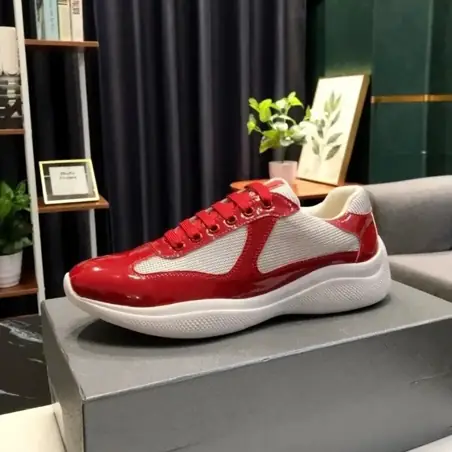 Prada/Adidas Samba Shoes · 31 variantes