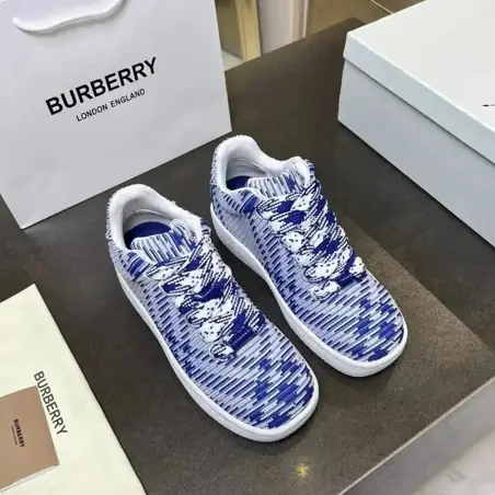 Burberry shoes