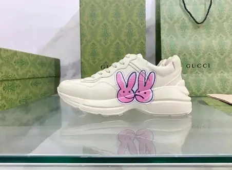 Gucci Chunky Sneakers · 16 variantes