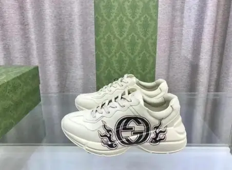 Gucci Chunky Sneakers · 16 variantes
