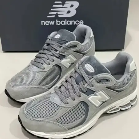 New Balance 2002R