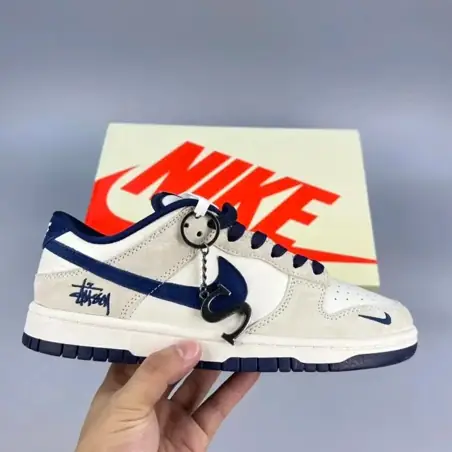 NIKE DUNK · 23 variantes