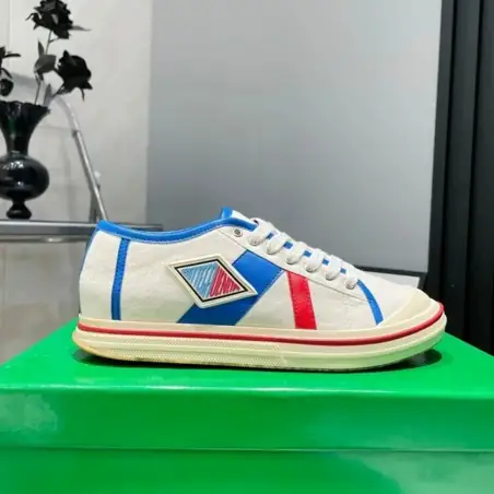 Prada Chunky Sneakers · 9 variantes