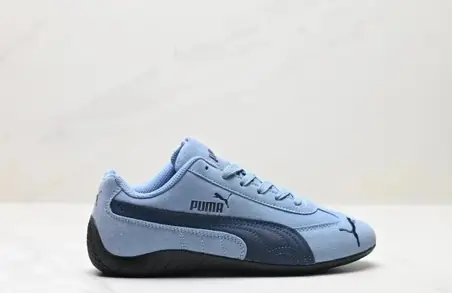 Puma Sneakers